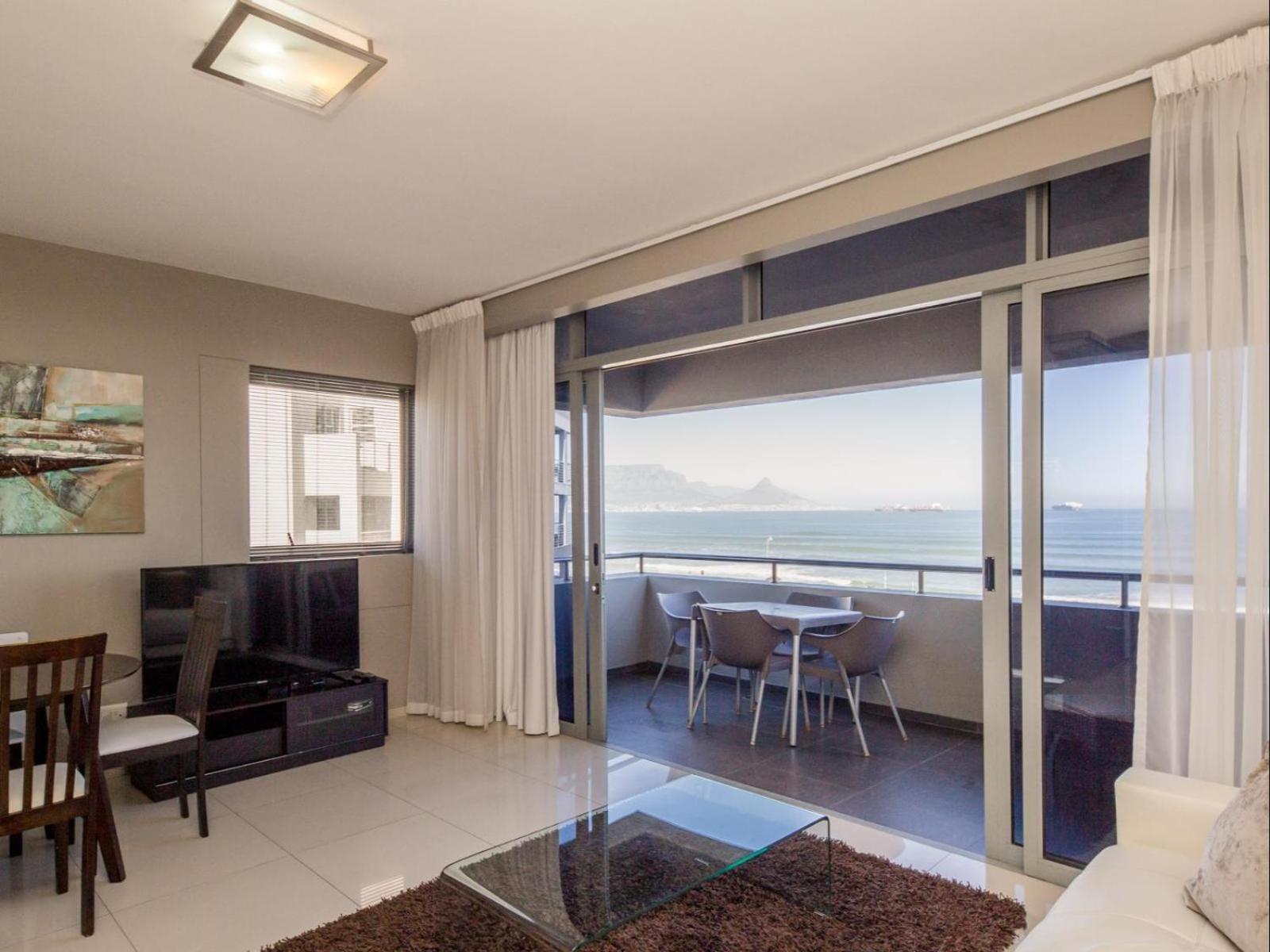 Infinity Self Catering Apartments โบลแบร์กสตรานด์ ภายนอก รูปภาพ