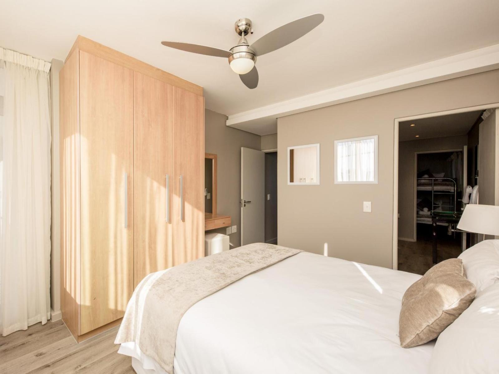 Infinity Self Catering Apartments โบลแบร์กสตรานด์ ห้อง รูปภาพ